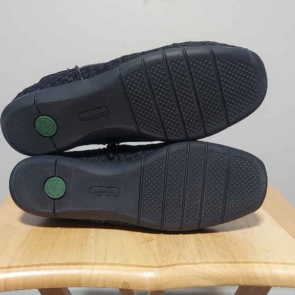 Comfortview Black Ankle Booties Size 10W - Picture 7 of 8